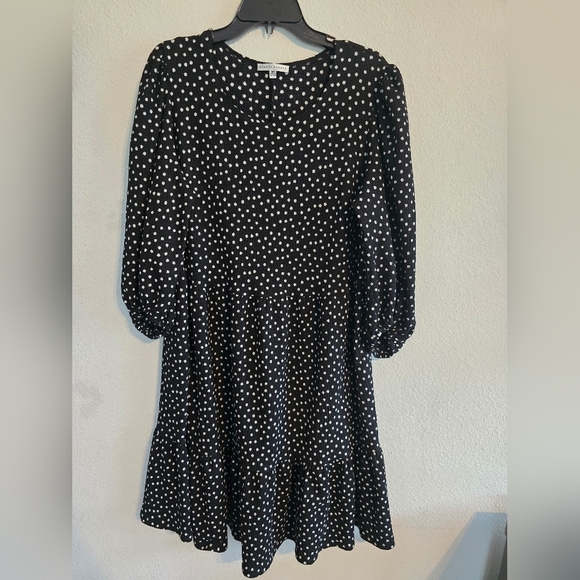 Sandra Darren Dress Womens 16W Plus Black White Long Sleeve Flowy Tiered Summer - Picture 2 of 12